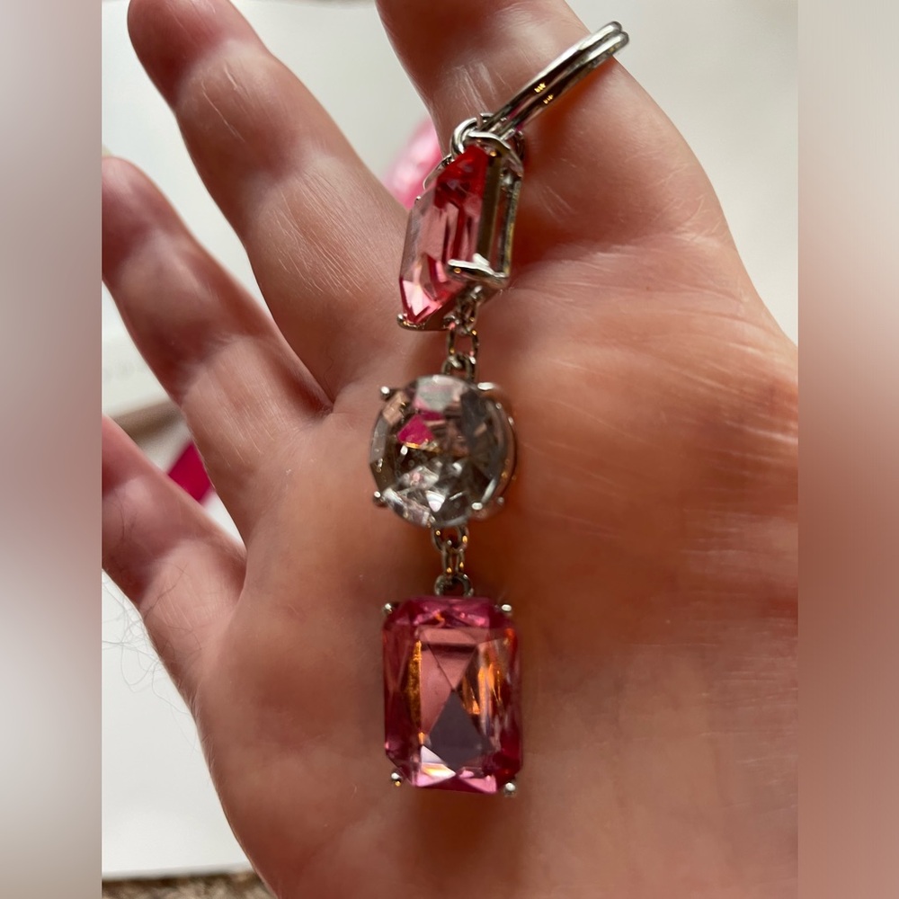 🩷 Three Stone Key Ring 🩷 NIB